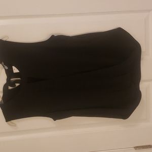 Black tank top that bunches at the bottom